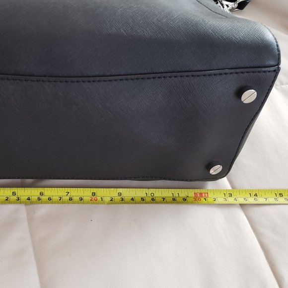 Michael kors Ciara large with silver tone hardware - Picture 7 of 14